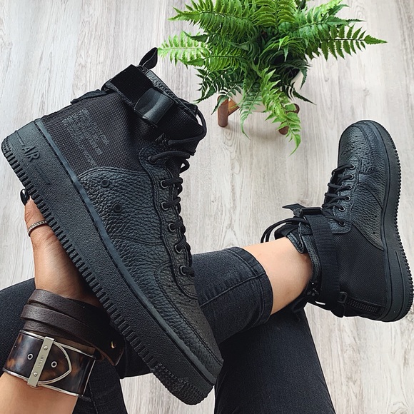 Nike Shoes - Nike sf air force 1 mid sneakers
